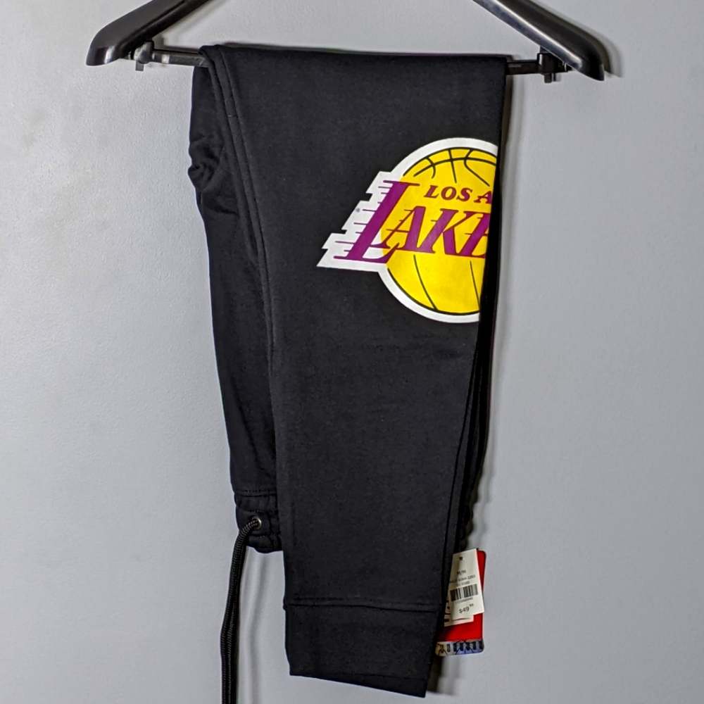 NEW Los Angeles Lakers Mens NBA Graphic Jogging Pant - black Medium
